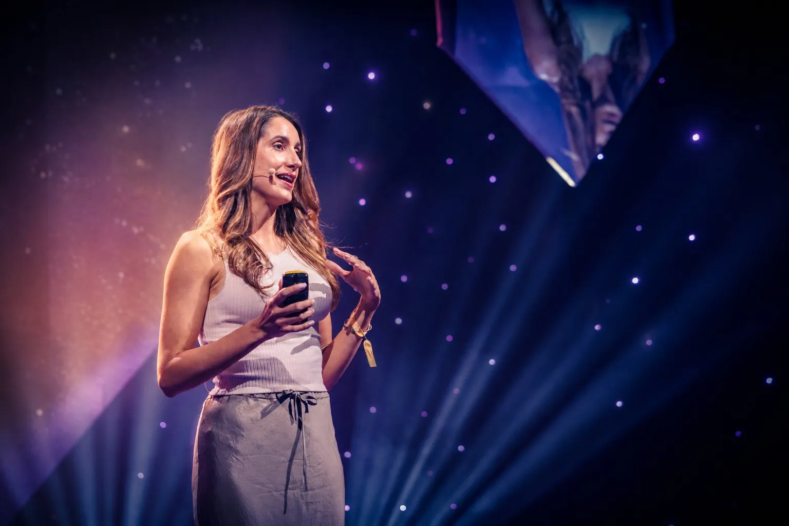 Nora Cavani at HOLOLIFE Summit 2025 Europe