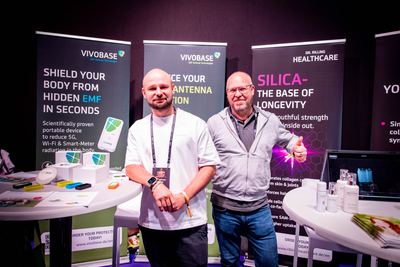 Exhibitors showcase wellness technology at the HOLOLIFE Summit 2025 in Tallinn, promoting solutions for longevity and health.