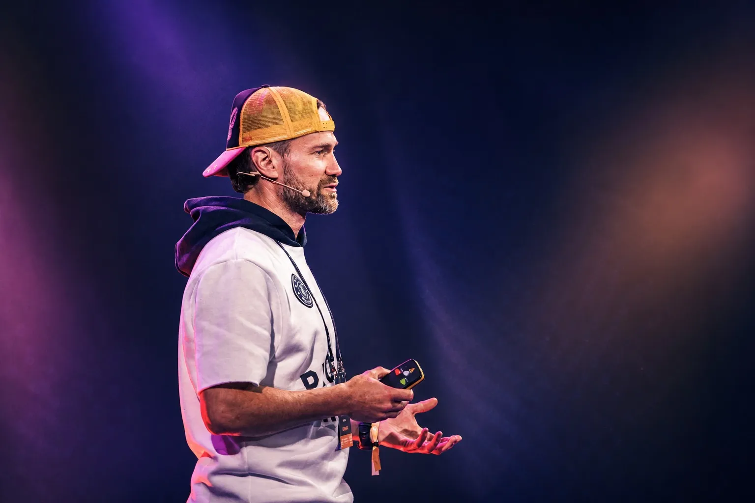 Dan Kukushkin at HOLOLIFE Summit 2025 Europe