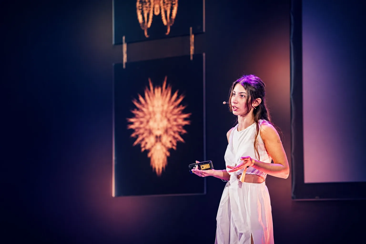 Bilhen Sali at HOLOLIFE Summit 2025 Europe