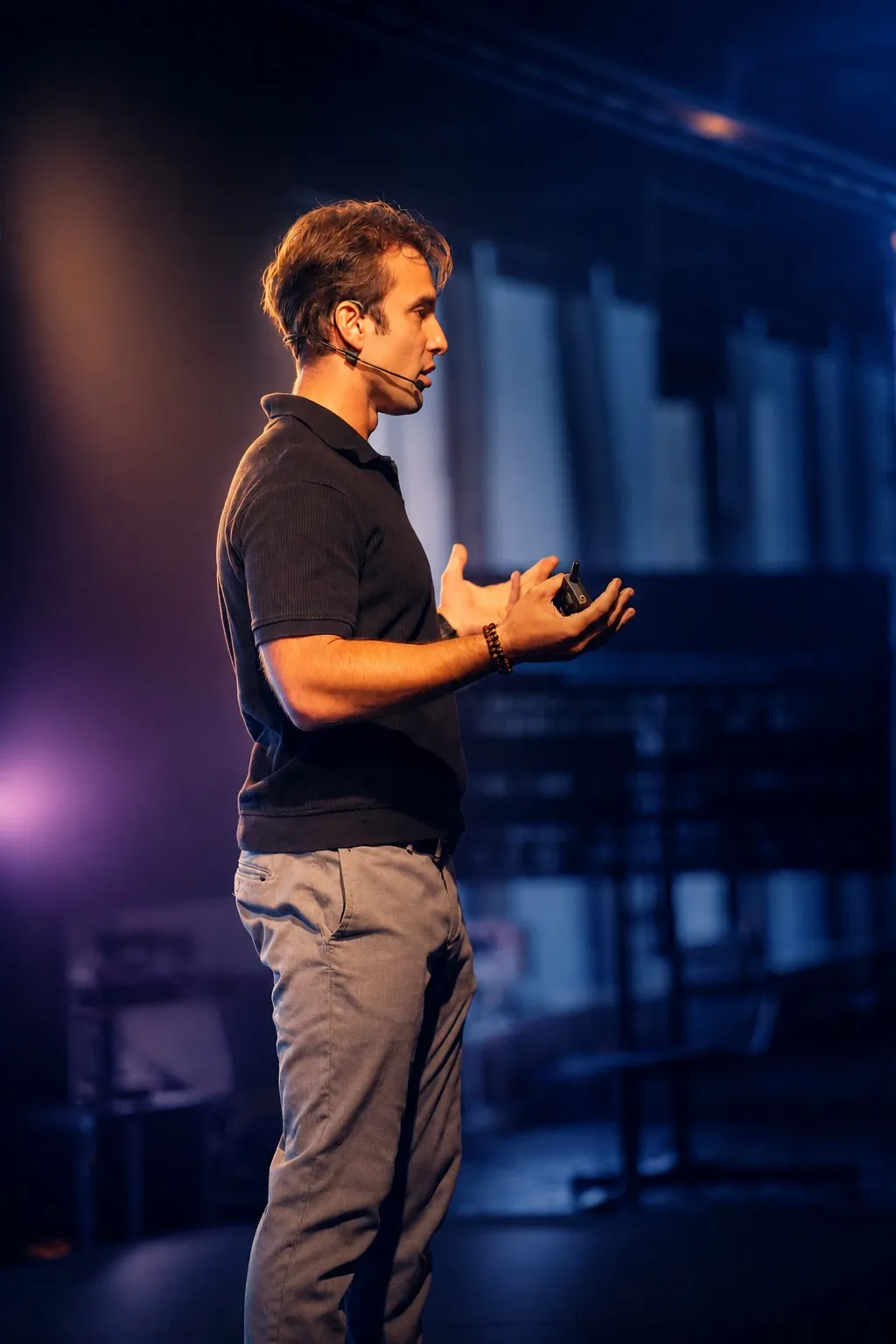 Joseph Everett at HOLOLIFE Summit 2025 Tokyo